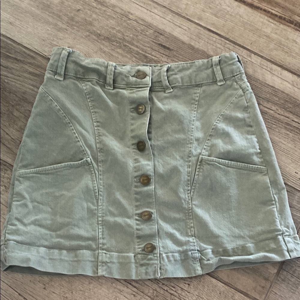 Button-Front Mini Skirt in Sage Green